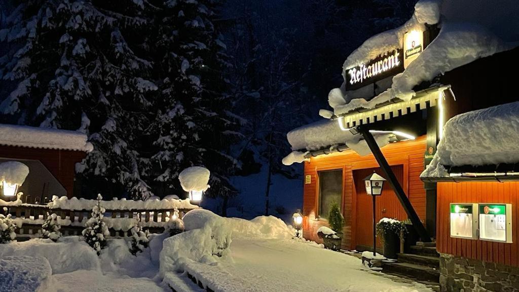 Gasthof Paluda - Pizzeria Dalaas Exterior foto